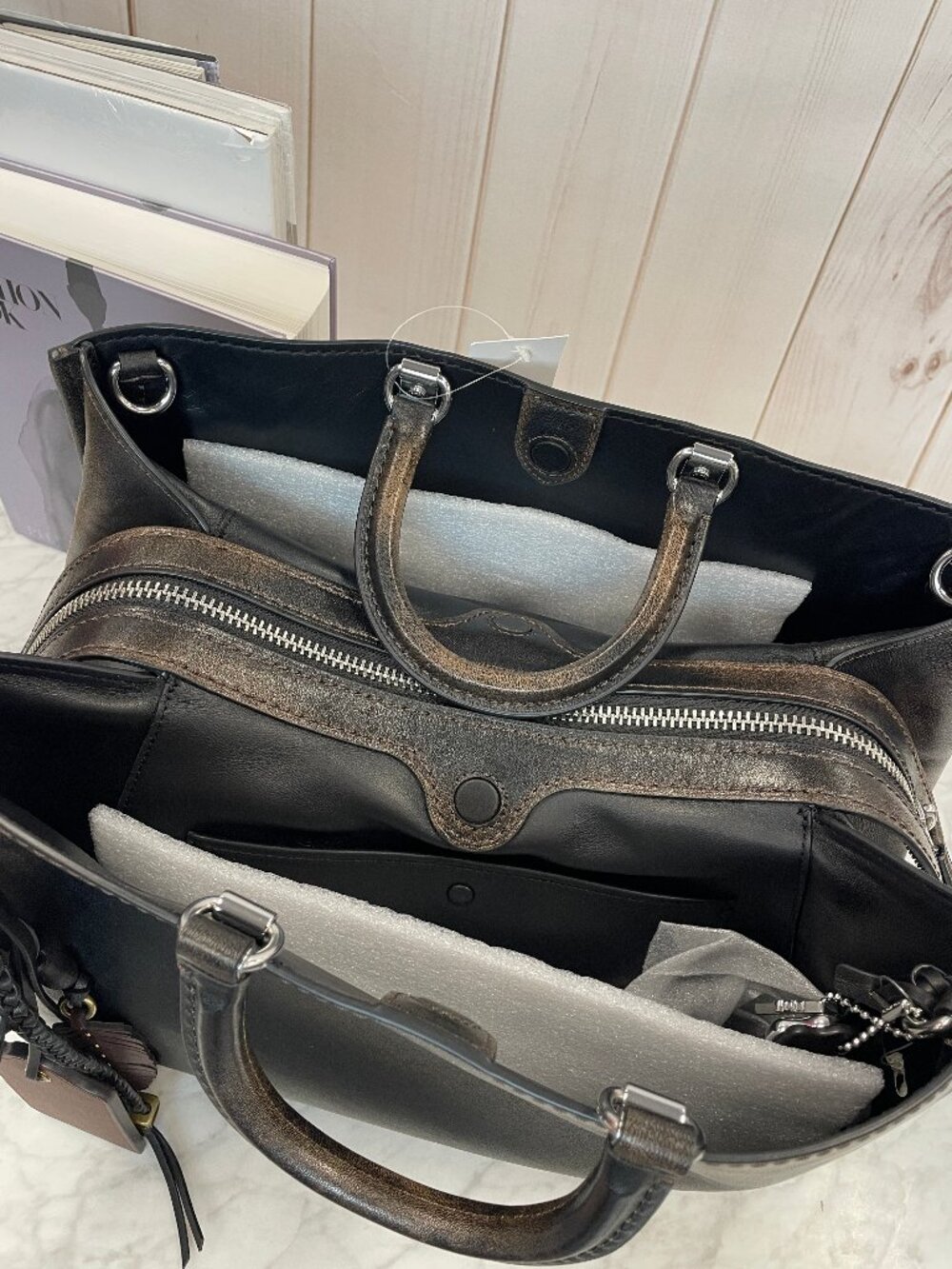 Coach Rogue 40w/ charms - Picture 2 of 8